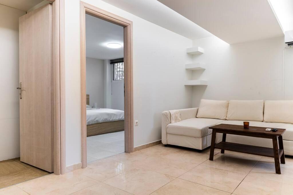 Apartment At Ano Glifada. Atene Esterno foto