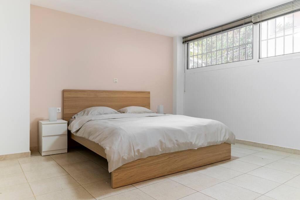 Apartment At Ano Glifada. Atene Esterno foto